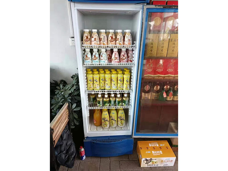 店肆面摆设图