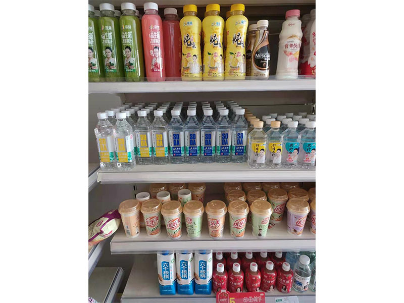 店肆面摆设图