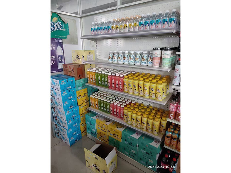 店肆面摆设图